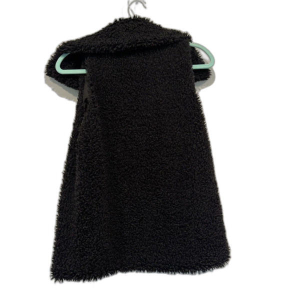 Jack by BB Dakota Vest Open Front Fuzzy Vegan Fur Black Mob Wife Womens size XS - Picture 5 of 5